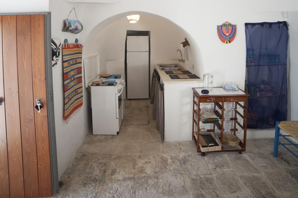 Trullo Degli Ulivi Villa Ostuni Exterior photo