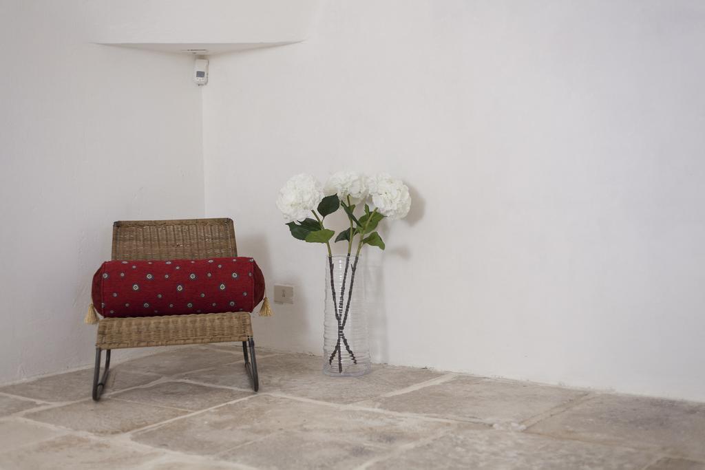Trullo Degli Ulivi Villa Ostuni Exterior photo